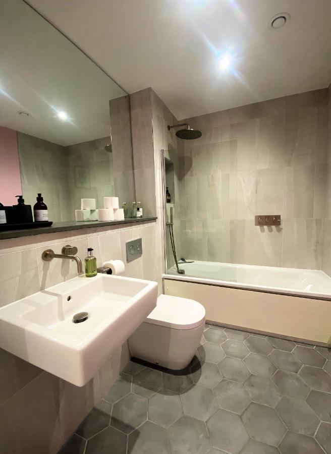 布里斯托Sublime Waterfront Retreat With Private Terrace公寓 外观 照片
